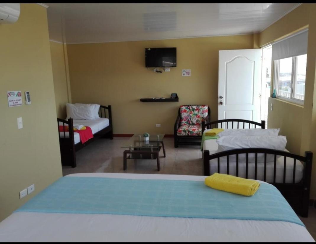 Victoria'S Gennie Bay Village Hostal San Andrés Εξωτερικό φωτογραφία