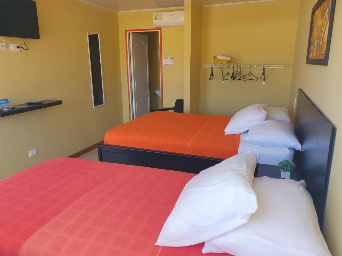 Victoria'S Gennie Bay Village Hostal San Andrés Εξωτερικό φωτογραφία